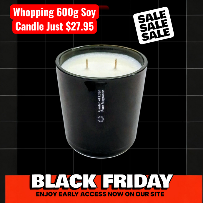 BLACK FRIDAY SALE | A Whopping 600g Soy Candle Black Glass Jar