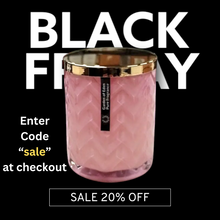 Load image into Gallery viewer, Enter Code &quot;sale&quot; At Checkout For A Further 20% Off - Glamorous Soft Pink Glass Jar, XX Large 650g With Gold Lid, Natural Soy Wax Candle